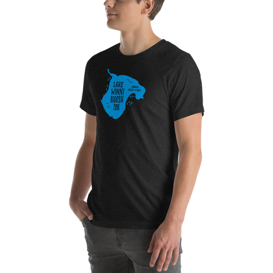 Male in black heather lake winnibigosh t-shirt
